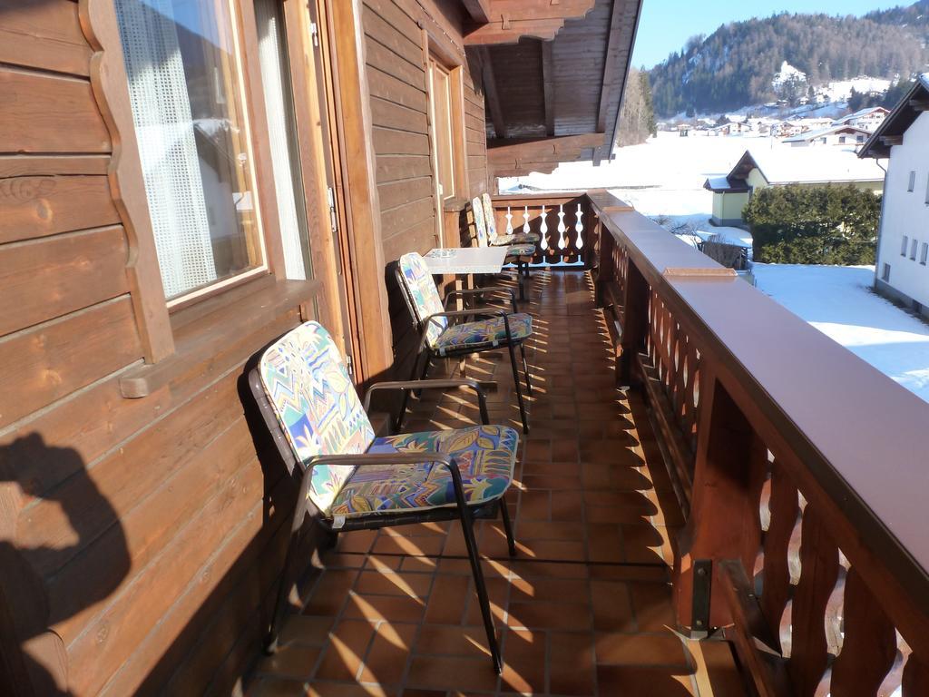Haus Lorea Apartment Nassereith Ruang foto