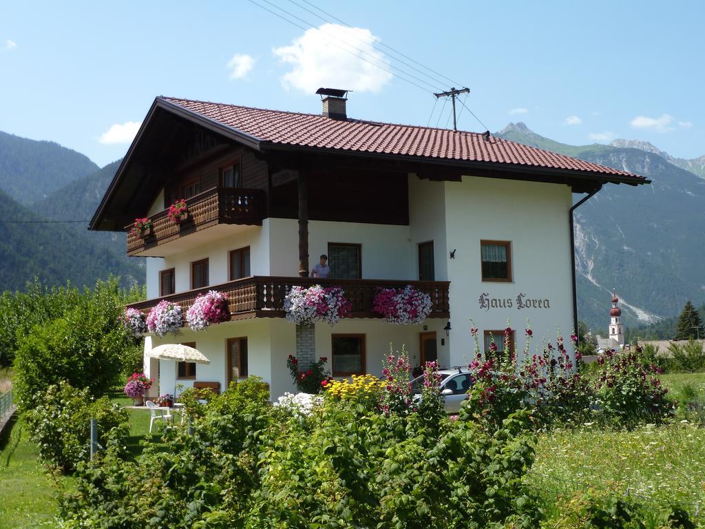 Haus Lorea Apartment Nassereith Ruang foto